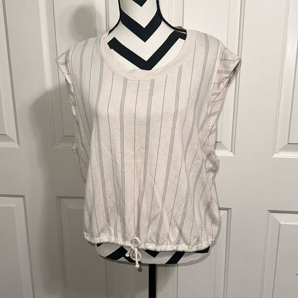 MONROW Striped Top - Picture 1 of 5